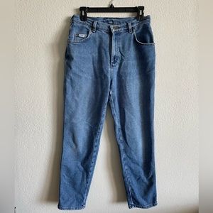 Classic Lee High-Waisted Jeans